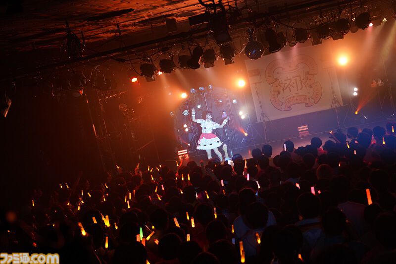 『学マス』デビューライブツアー“初心公演”（梅田）リポート。人前で泣かない薄井さんも弟くんたちを前に号泣！ 3ヵ月溜めた想いが結実