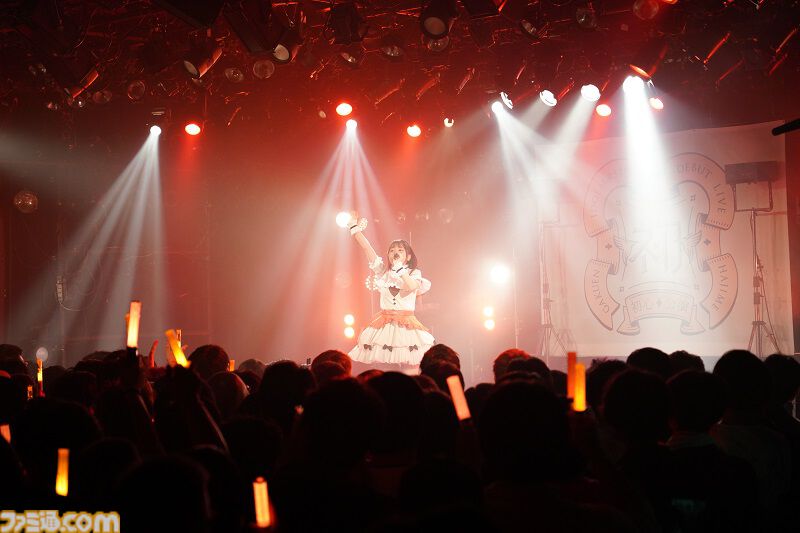 『学マス』デビューライブツアー“初心公演”（梅田）リポート。人前で泣かない薄井さんも弟くんたちを前に号泣！ 3ヵ月溜めた想いが結実