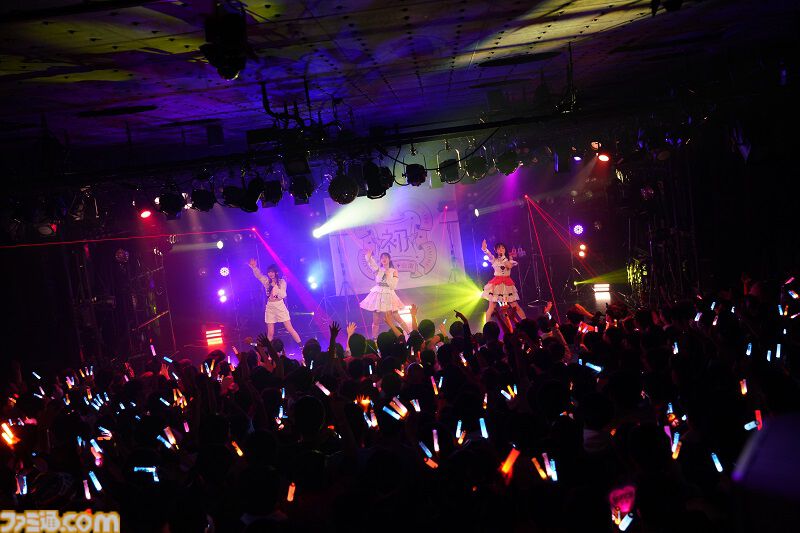 『学マス』デビューライブツアー“初心公演”（梅田）リポート。人前で泣かない薄井さんも弟くんたちを前に号泣！ 3ヵ月溜めた想いが結実