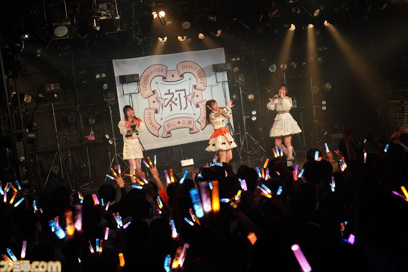 『学マス』デビューライブツアー“初心公演”（梅田）リポート。人前で泣かない薄井さんも弟くんたちを前に号泣！ 3ヵ月溜めた想いが結実