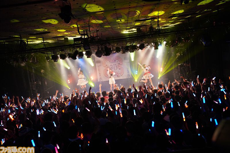 『学マス』デビューライブツアー“初心公演”（梅田）リポート。人前で泣かない薄井さんも弟くんたちを前に号泣！ 3ヵ月溜めた想いが結実