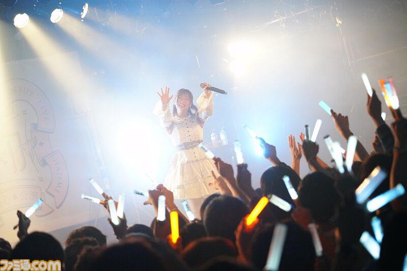 『学マス』デビューライブツアー“初心公演”（梅田）リポート。人前で泣かない薄井さんも弟くんたちを前に号泣！ 3ヵ月溜めた想いが結実