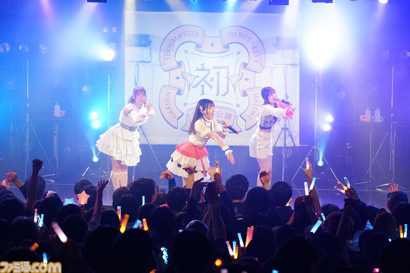 『学マス』デビューライブツアー“初心公演”（梅田）リポート。人前で泣かない薄井さんも弟くんたちを前に号泣！ 3ヵ月溜めた想いが結実
