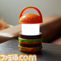 【マクドナルド】ビッグマックランタンやポテトハンドキャッチャーが当たる福袋が2025年1月1日登場。事前抽選の当選者を対象に販売