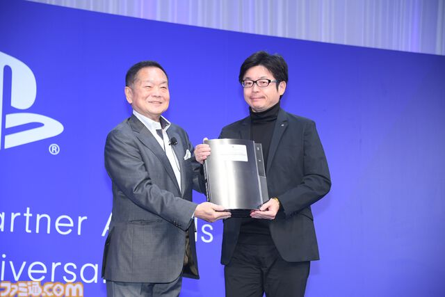 “PlayStation パートナーアワード 2024 ジャパン アジア”表彰式リポート。30周年を記念して生みの親・久夛良木健氏らが登壇。プレイステーションの”絆”は受け継がれる