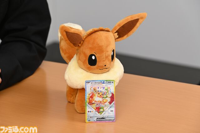【ポケカ】“テラスタルフェスex”収録のイーブイexにケーキが登場!?　どうしてケーキがポケモンカードになったのか、株式会社ポケモン・石原社長とパティシエの庄司夏子さんに訊いてみた