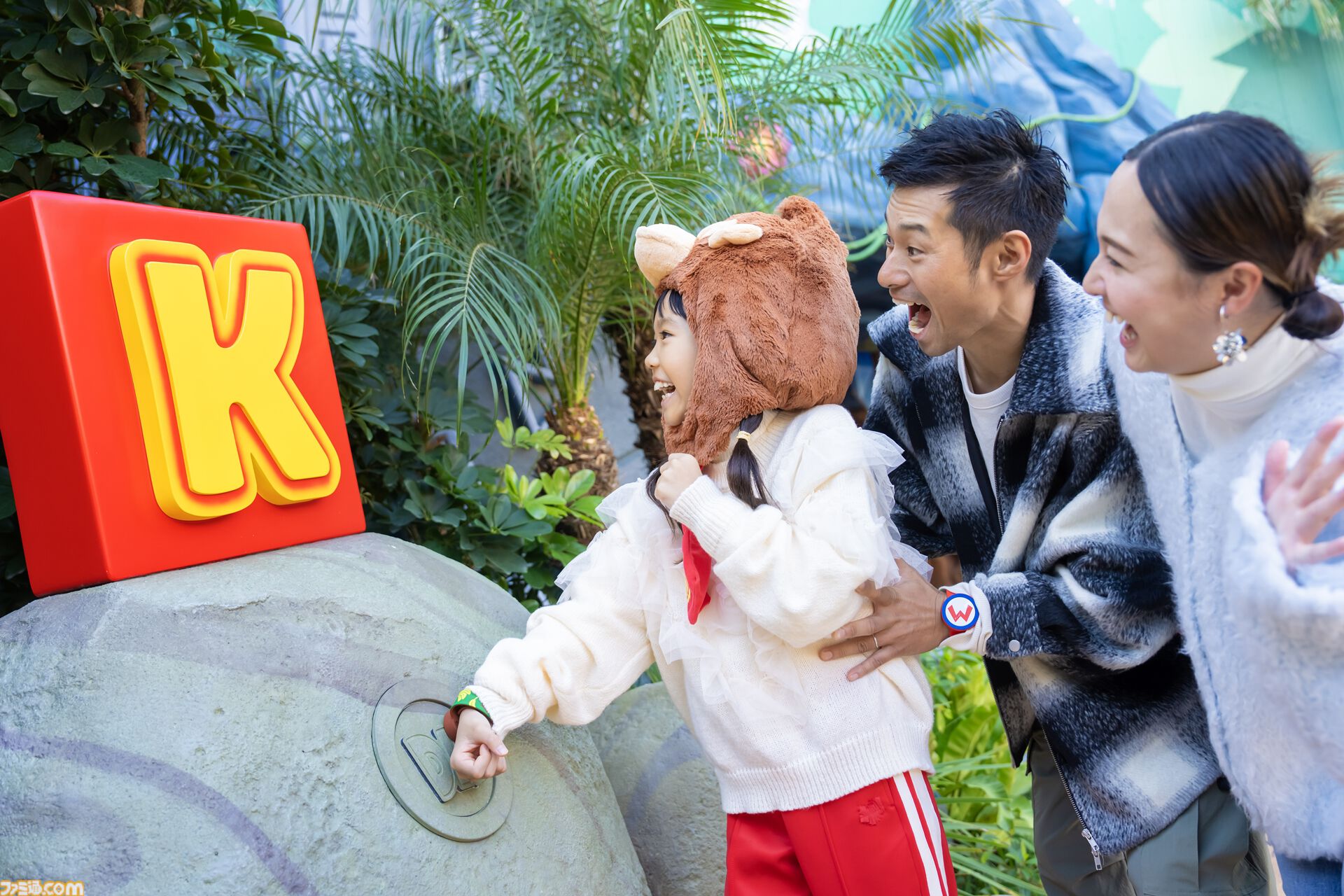 USJ“ドンキーコング・カントリー”先行体験リポート。途切れたレールをジャンプで飛び越えるトロッコなど、ゲーム内でおなじみのシーンを実際に体験できる夢のようなエリア