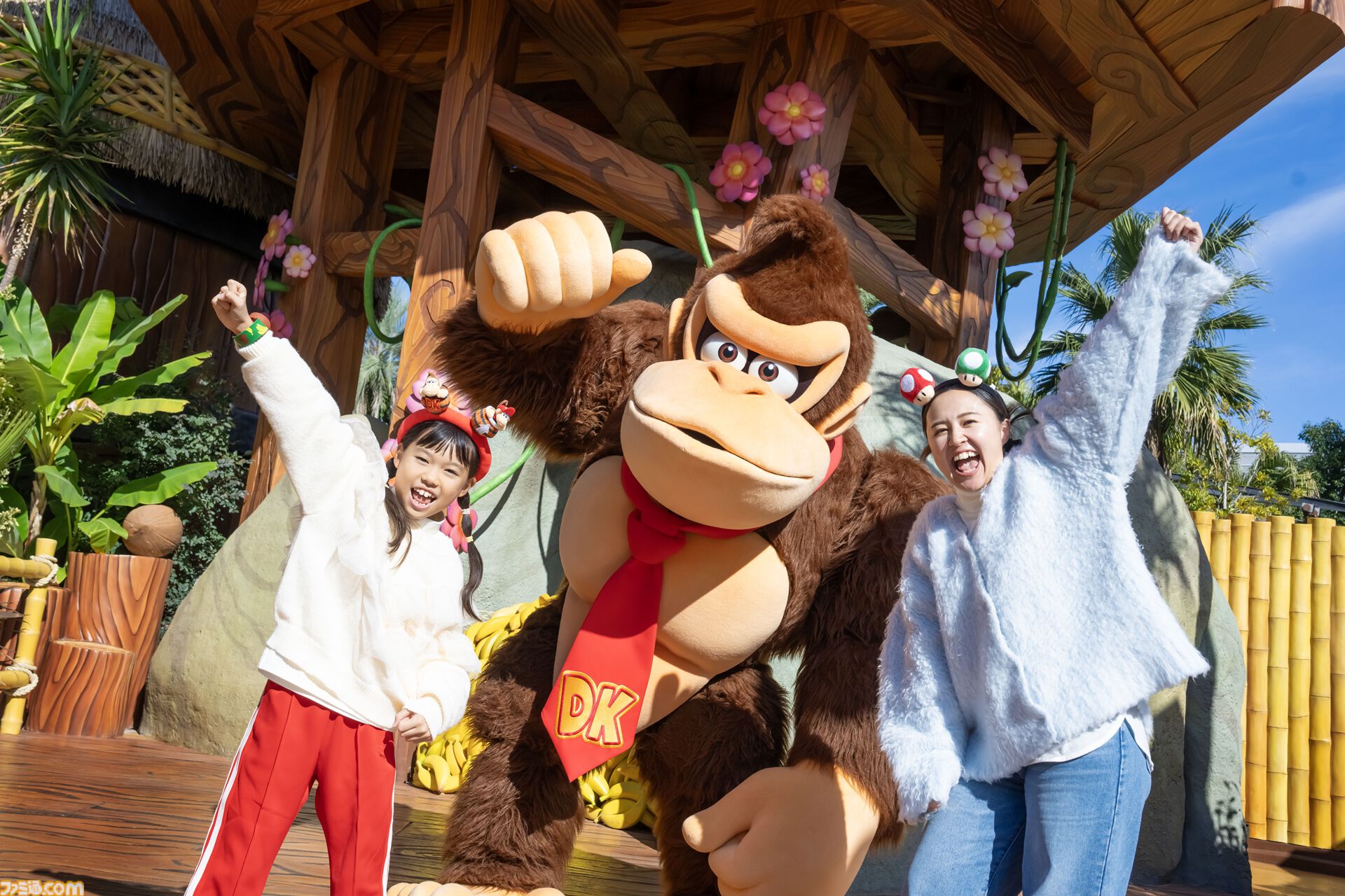 USJ“ドンキーコング・カントリー”先行体験リポート。途切れたレールをジャンプで飛び越えるトロッコなど、ゲーム内でおなじみのシーンを実際に体験できる夢のようなエリア
