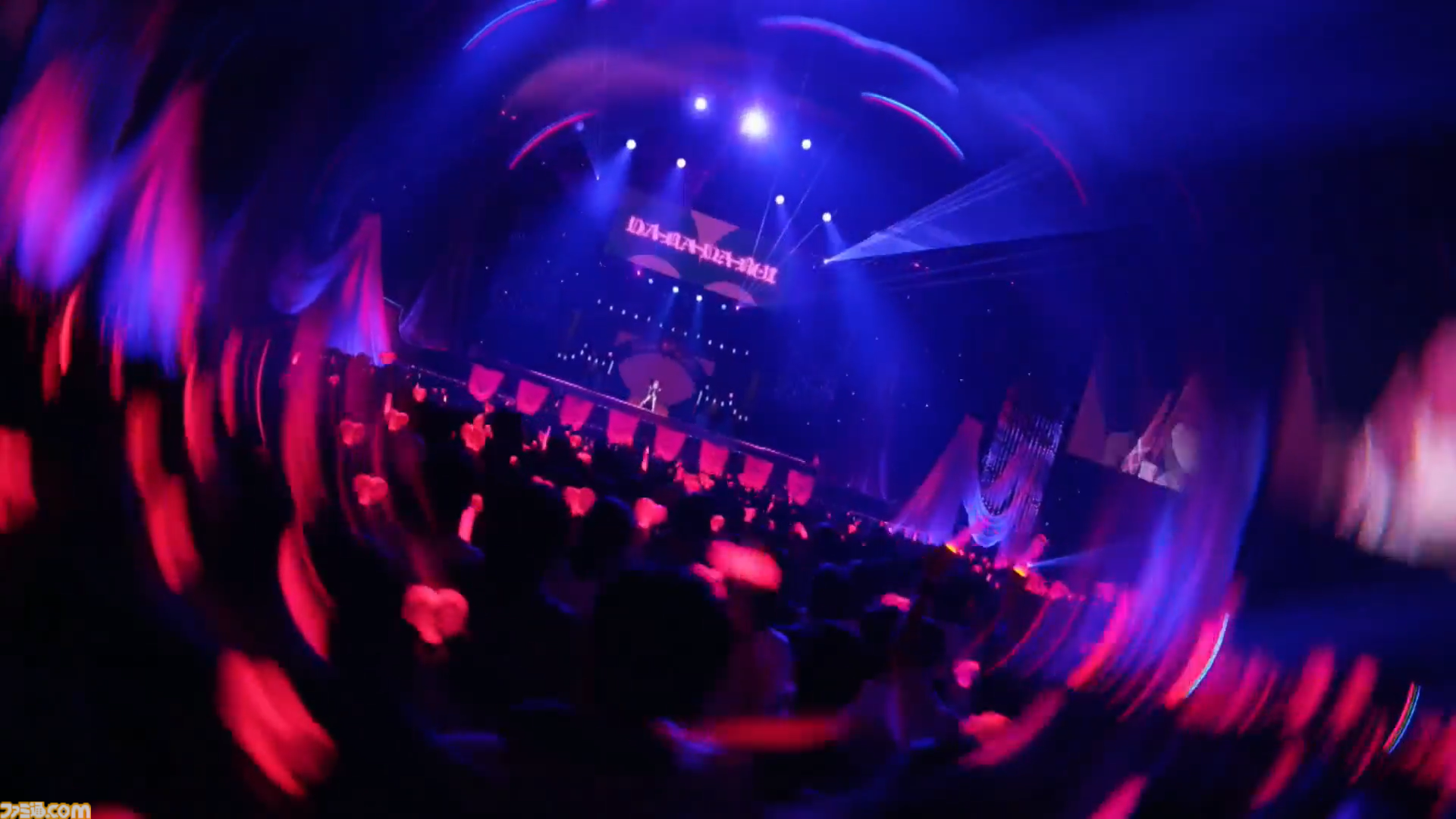 宝鐘マリン、1stソロライブ DAY1は歌謡祭！ 石井竜也さん（米米CLUB）との『浪漫飛行』デュエットで熱すぎるステージに。令和のこの時代に昭和テイストのライブリポートをお届け