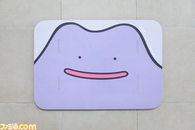 『ポケモン』のスマートバスマットが12月20日発売、公式ECサイトにて予約も受付中。ピカチュウやメタモンたちがお風呂上りをかわいく彩る