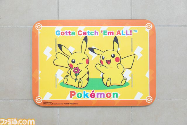 『ポケモン』のスマートバスマットが12月20日発売、公式ECサイトにて予約も受付中。ピカチュウやメタモンたちがお風呂上りをかわいく彩る