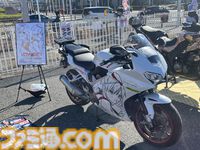 『アイマスエキスポ』リポート。プロデューサーたちによる創作物や痛車&痛バイクの展示、アイドルたちによるライブステージなど、『アイマス』への“アイ”が存分に集う