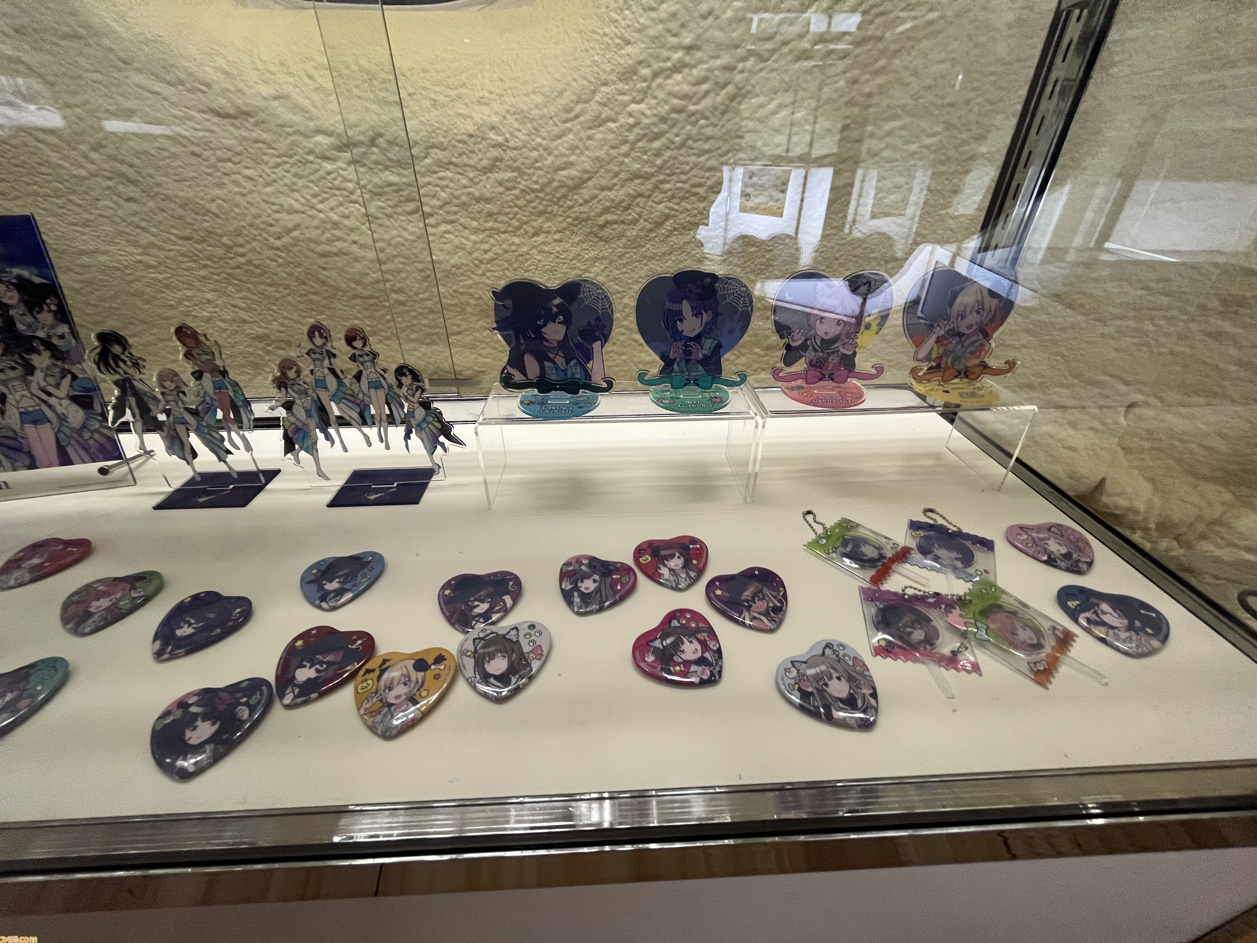 『アイマスエキスポ』リポート。プロデューサーたちによる創作物や痛車&痛バイクの展示、アイドルたちによるライブステージなど、『アイマス』への“アイ”が存分に集う