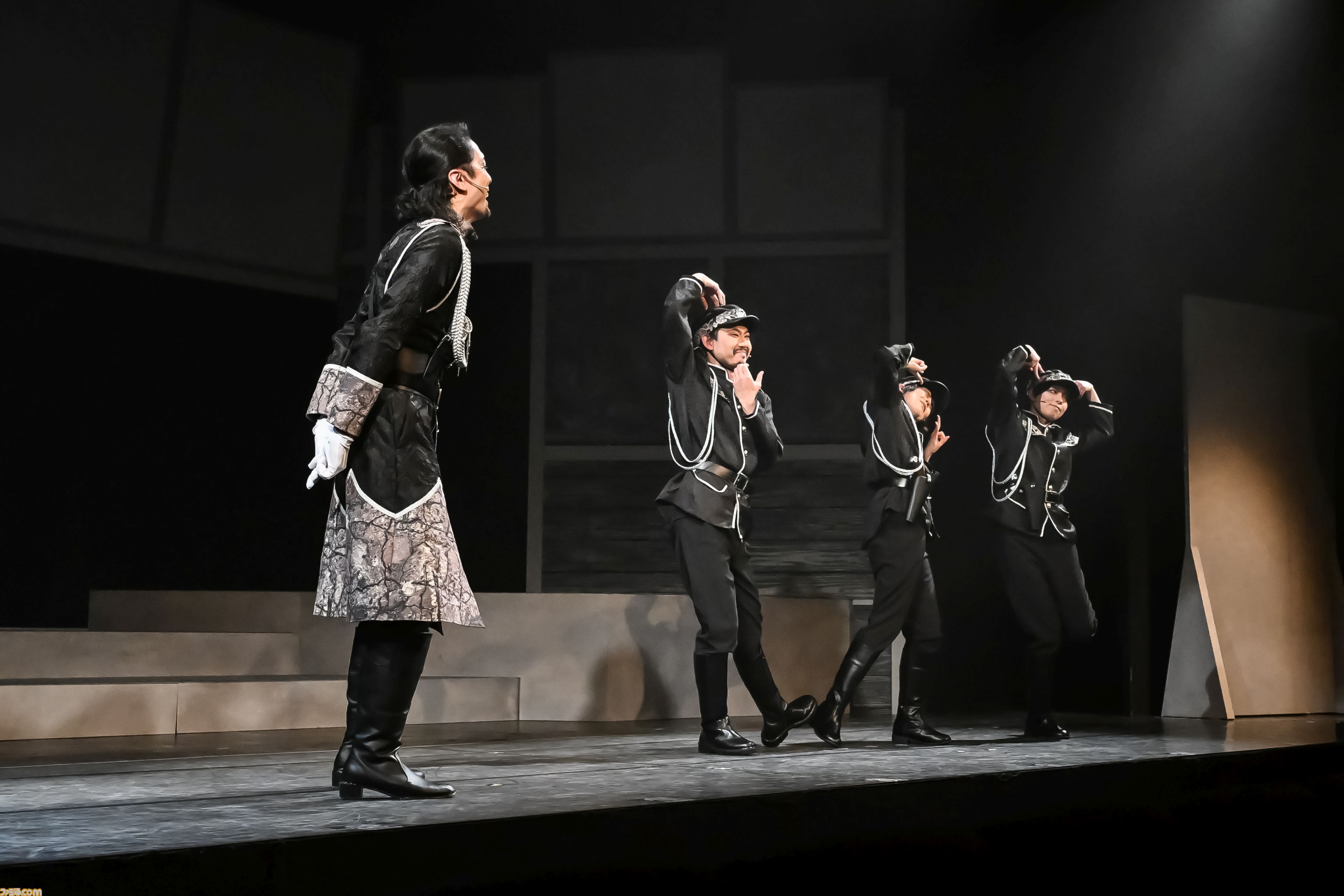 舞台『爆剣 -帝国幻想兵団-』上演スタート。大正時代に召喚された剣士たちにはある秘密が――ヨコオ流エンタメフルコースは最後のデザート（余韻）すらホロ苦い