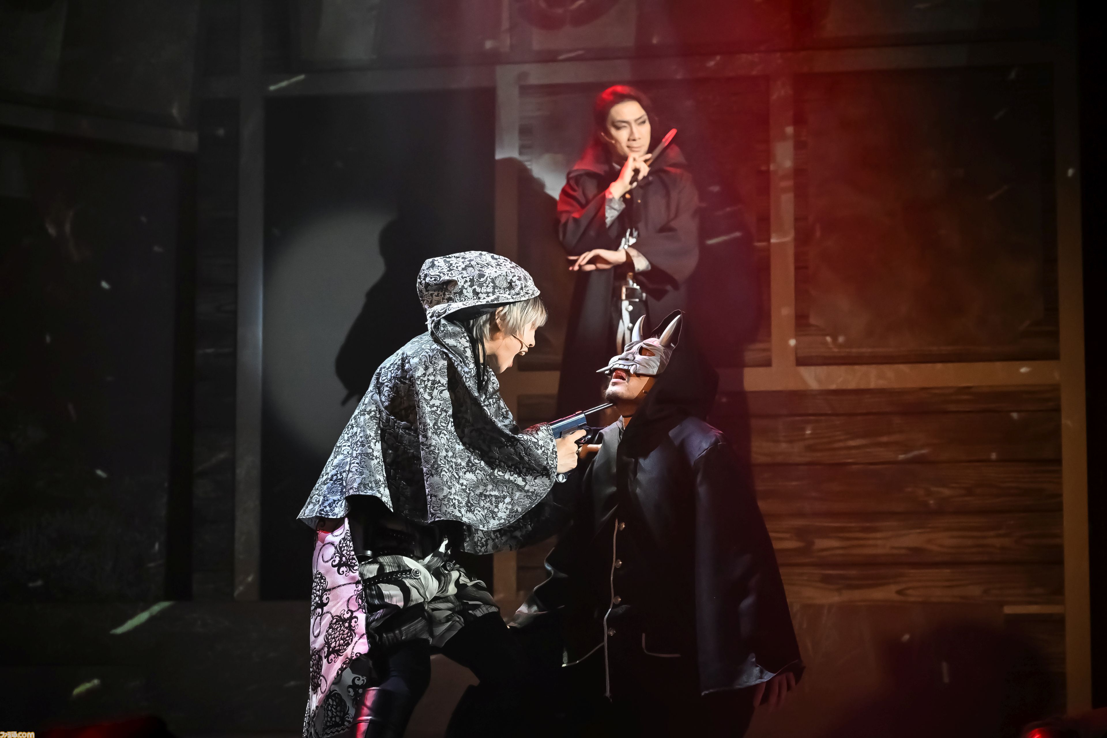 舞台『爆剣 -帝国幻想兵団-』上演スタート。大正時代に召喚された剣士たちにはある秘密が――ヨコオ流エンタメフルコースは最後のデザート（余韻）すらホロ苦い