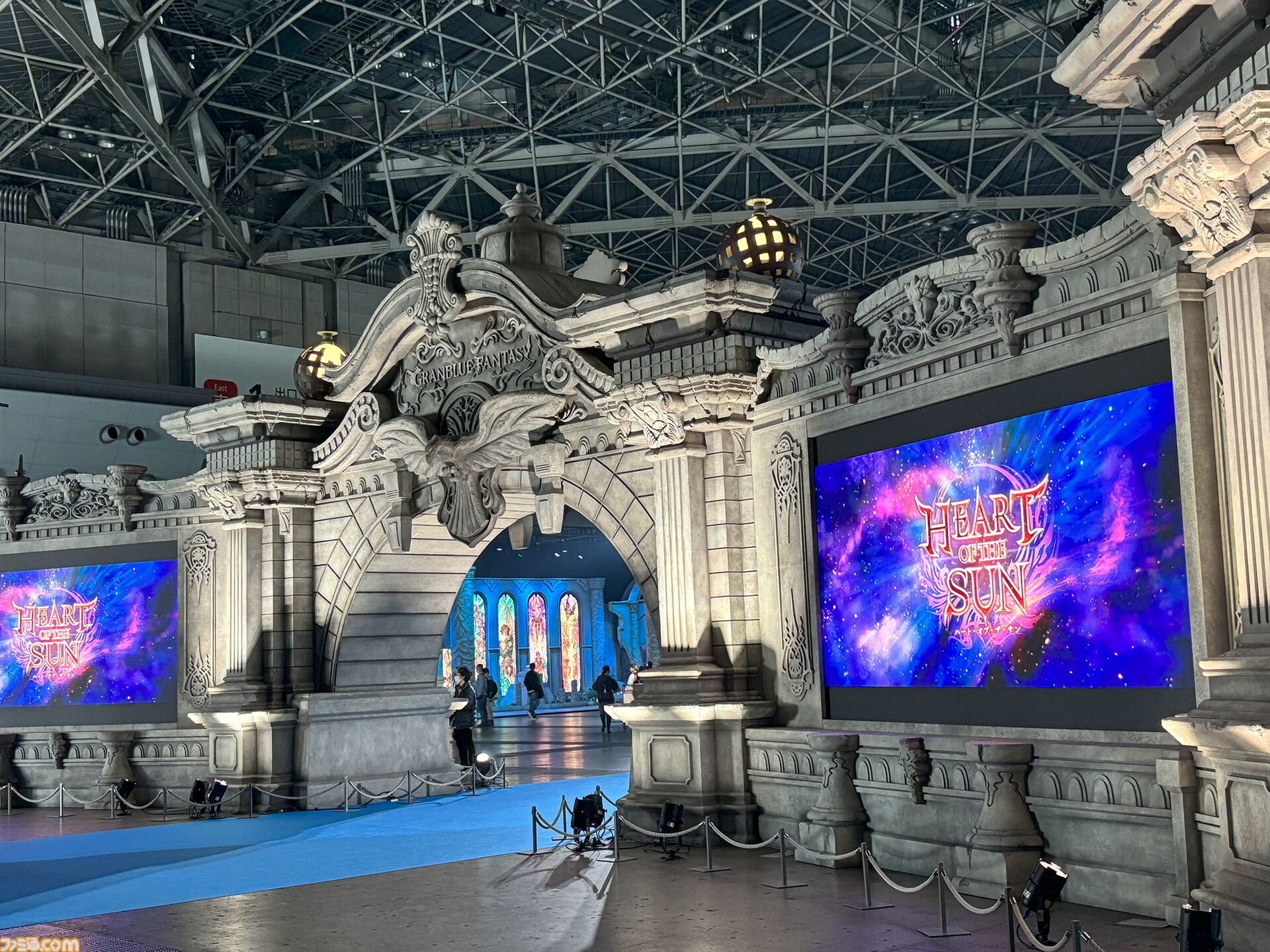 “グラブルフェス2024”原風景たる主人公の部屋も再現！ 今年も見事な景色を生み出したフェス会場をリポート
