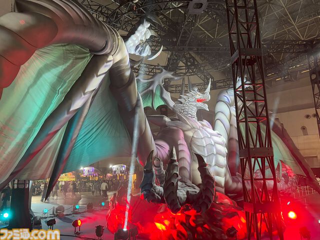 “グラブルフェス2024”原風景たる主人公の部屋も再現！ 今年も見事な景色を生み出したフェス会場をリポート