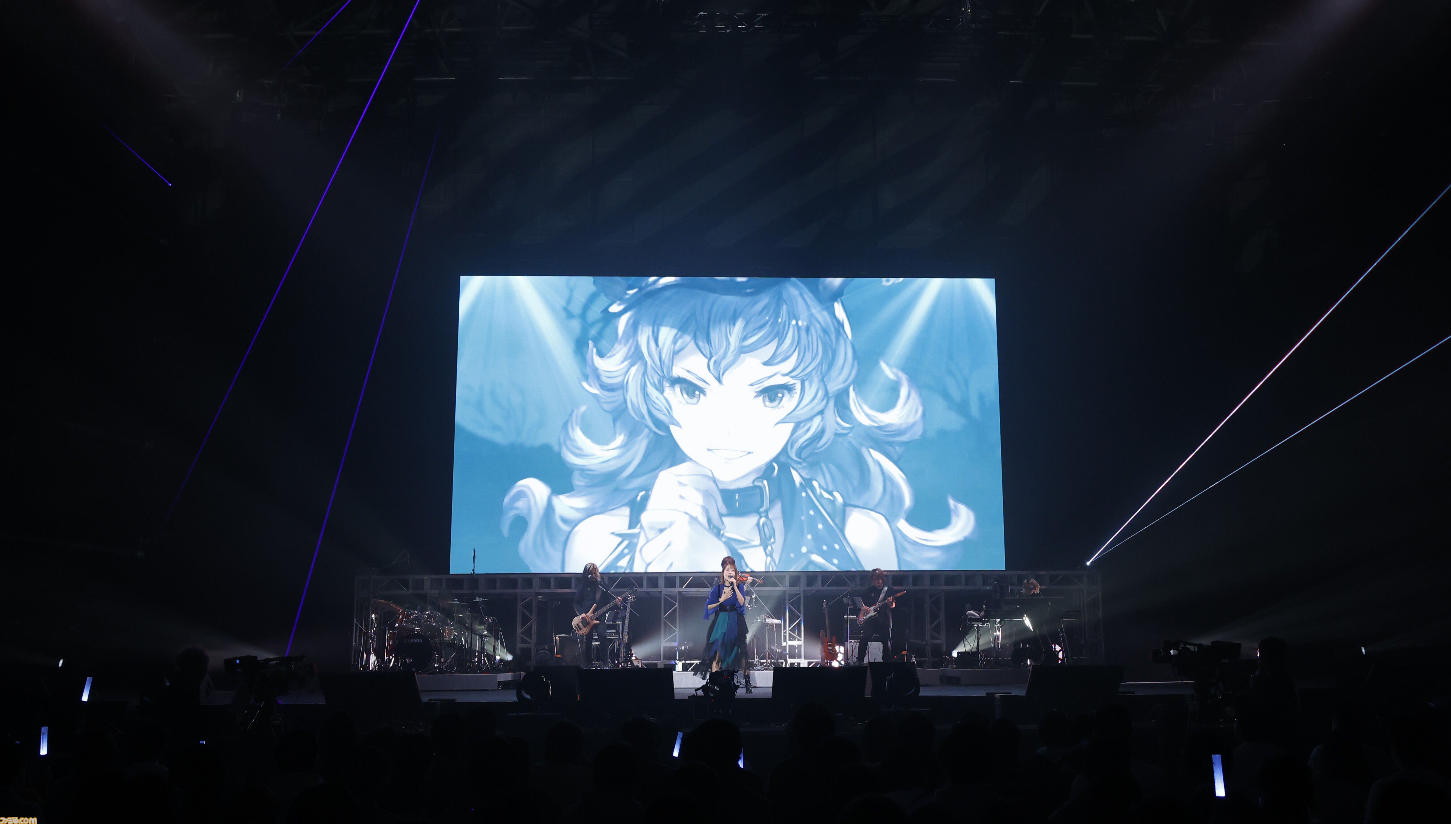 『グラブルフェス2024』ナイトパーティーリポート。怒涛の勢いで展開される声優陣のパフォーマンスに熱狂。小林太郎さんがアオイドスの『Unfinished Melody』をカバーするサプライズも！