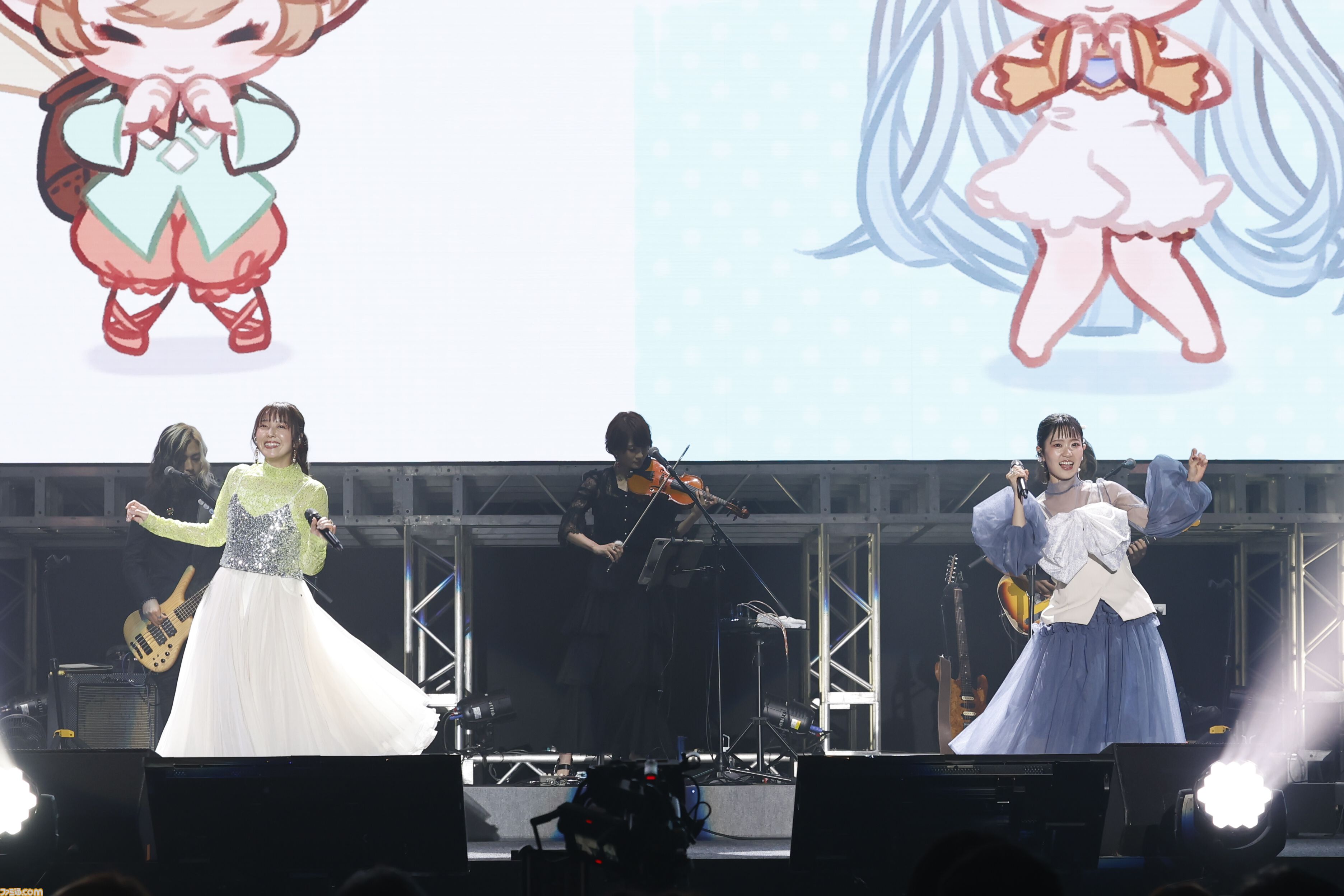 『グラブルフェス2024』ナイトパーティーリポート。怒涛の勢いで展開される声優陣のパフォーマンスに熱狂。小林太郎さんがアオイドスの『Unfinished Melody』をカバーするサプライズも！