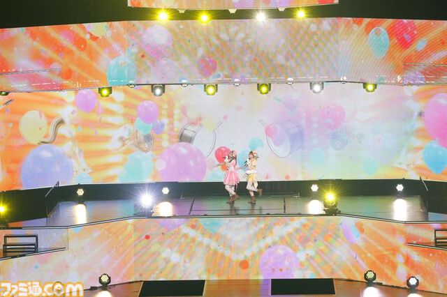 『シャニマス』6thライブ横浜公演1日目リポート。DJ小糸による変幻自在なメドレーで会場が揺れる。“シャイニーPRオファー”の3曲も初披露