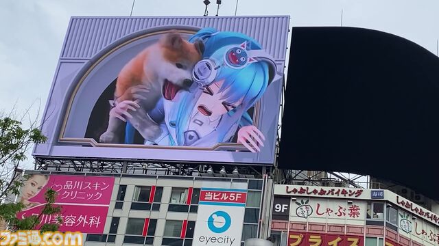 【NIKKE】渋谷をジャック！ シフティー、ラピ、アニス、ネオンが2周年まで毎日8回時報をお届け【ニケ】