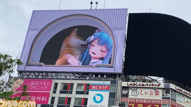 【NIKKE】渋谷をジャック！ シフティー、ラピ、アニス、ネオンが2周年まで毎日8回時報をお届け【ニケ】