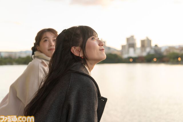 小坂井祐莉絵さん＆山田麻莉奈さんとデートしている気分になれる記事。「福岡イイ」と感じられた『制服カノジョ』聖地巡礼バスツアーリポートを写真盛りだくさんでお届け