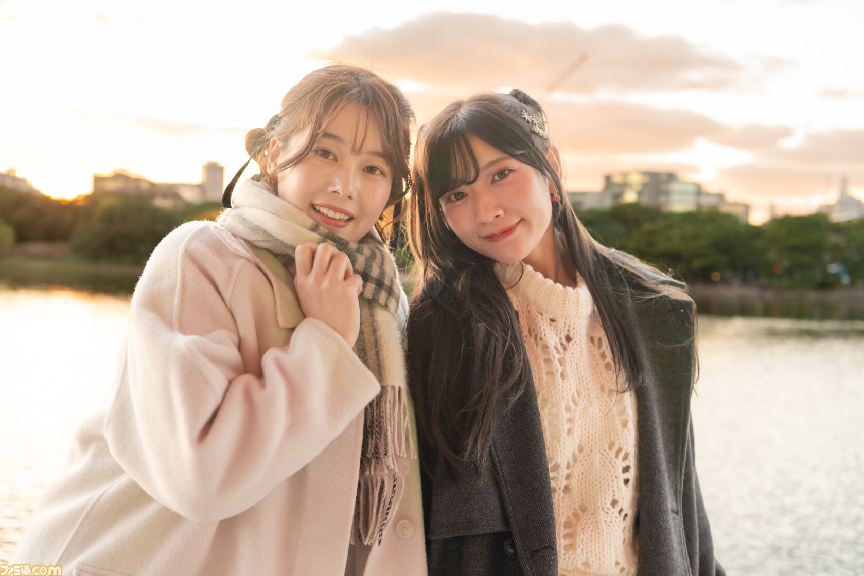 小坂井祐莉絵さん＆山田麻莉奈さんとデートしている気分になれる記事。「福岡イイ」と感じられた『制服カノジョ』聖地巡礼バスツアーリポートを写真盛りだくさんでお届け