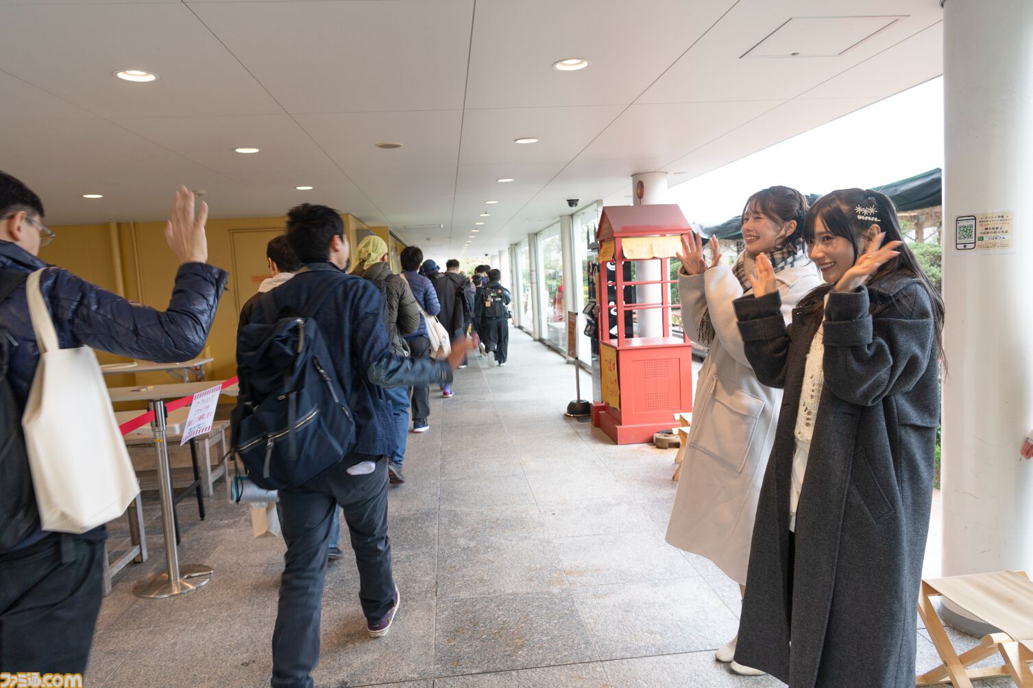小坂井祐莉絵さん＆山田麻莉奈さんとデートしている気分になれる記事。「福岡イイ」と感じられた『制服カノジョ』聖地巡礼バスツアーリポートを写真盛りだくさんでお届け
