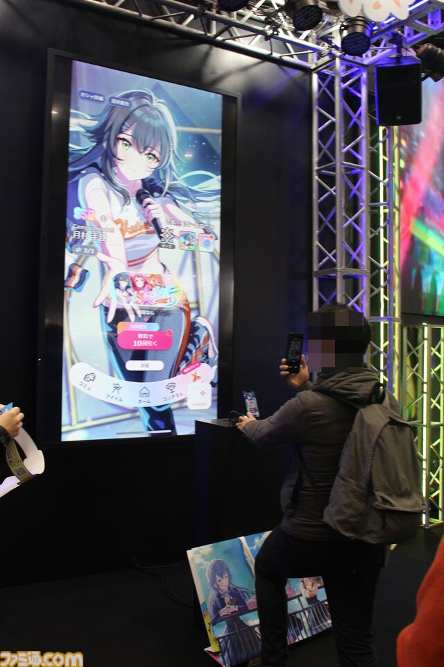 【コミケ】『学マス』ブースリポート。初星の学園パンフレットや生徒手帳など豪華ノベルティセットの配布や特大モニターでアイドルたちのライブを観られる