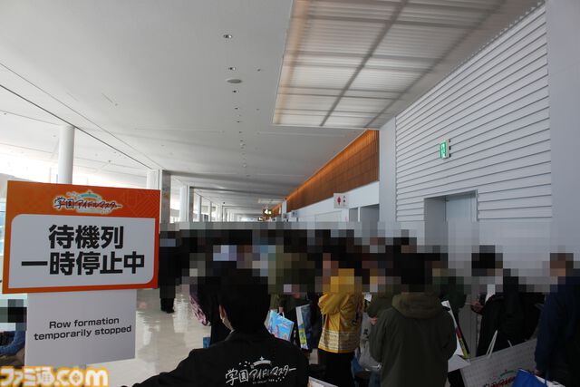 【コミケ】『学マス』ブースリポート。初星の学園パンフレットや生徒手帳など豪華ノベルティセットの配布や特大モニターでアイドルたちのライブを観られる