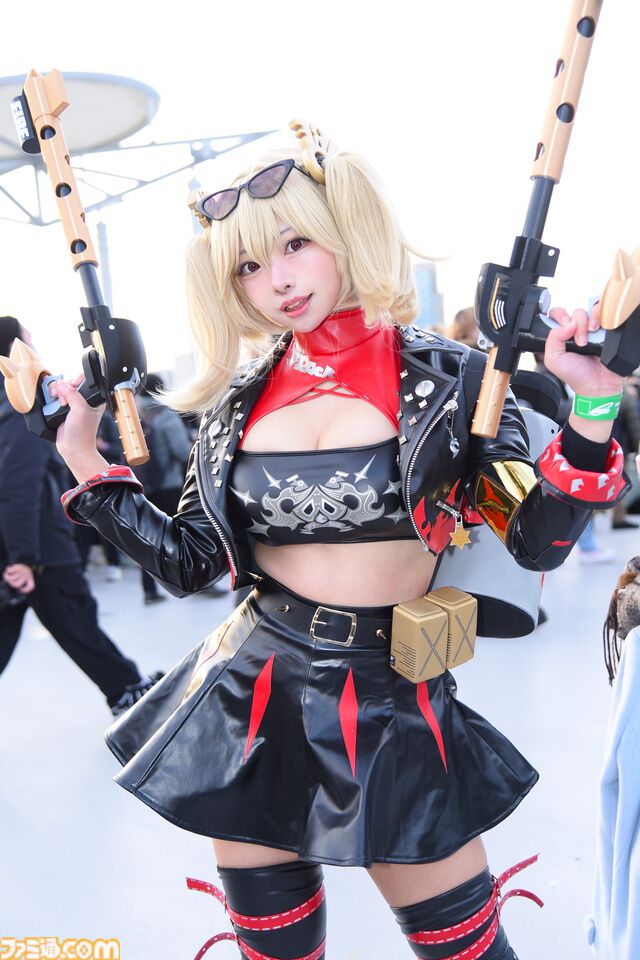 【コミケ2024冬】コスプレ特集。『NIKKE』怪盗クエンシーにレッドシューズ、ラピ：レッドフードなど素敵なレイヤーがずらり！ マルシルの「以来の才女」は欠席