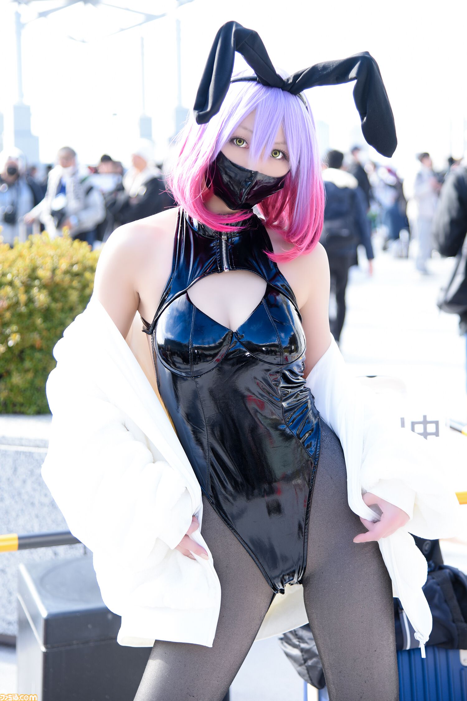 【コミケ2024冬】コスプレ特集。『NIKKE』怪盗クエンシーにレッドシューズ、ラピ：レッドフードなど素敵なレイヤーがずらり！ マルシルの「以来の才女」は欠席