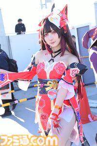 コミケ105はコスプレも熱い！ 『ドラクエ3 リメイク』勇者＆賢者、花嫁姿の『ニーア』2B、『着せ恋』喜多川バニー、『葬送のフリーレン』メトーデなど