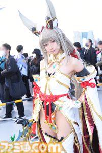 コミケ105はコスプレも熱い！ 『ドラクエ3 リメイク』勇者＆賢者、花嫁姿の『ニーア』2B、『着せ恋』喜多川バニー、『葬送のフリーレン』メトーデなど