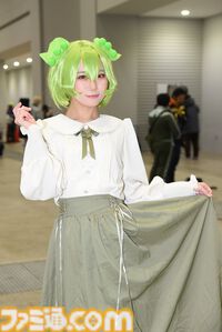 コミケ105はコスプレも熱い！ 『ドラクエ3 リメイク』勇者＆賢者、花嫁姿の『ニーア』2B、『着せ恋』喜多川バニー、『葬送のフリーレン』メトーデなど