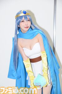 コミケ105はコスプレも熱い！ 『ドラクエ3 リメイク』勇者＆賢者、花嫁姿の『ニーア』2B、『着せ恋』喜多川バニー、『葬送のフリーレン』メトーデなど