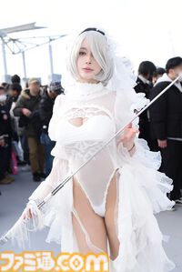 コミケ105はコスプレも熱い！ 『ドラクエ3 リメイク』勇者＆賢者、花嫁姿の『ニーア』2B、『着せ恋』喜多川バニー、『葬送のフリーレン』メトーデなど