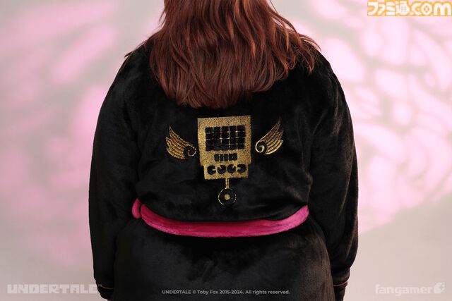 『UNDERTALE』『DELTARUNE』バスローブ、半袖シャツ、ぬいぐるみなどが発売。週替わりで対象商品が変わる“新春初売り祭”が2月4日まで開催