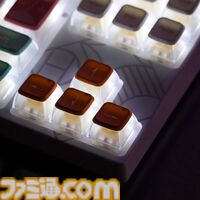 『学マス』葛城リーリヤのゲーミングデバイス登場。藤田ことねや篠澤広、月村手毬たちの限定グッズ予約開始