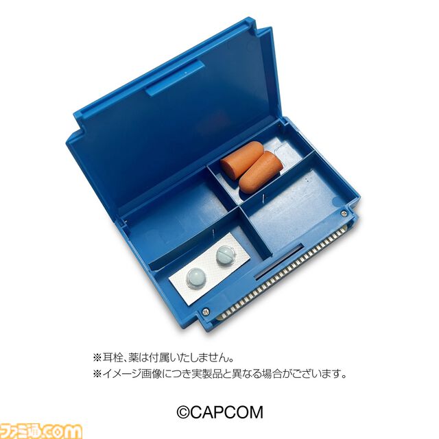 『ロックマン』ファミコンカセット型カードホルダーが発売。ロックマンのピンバッジと初代パッケージイラストのTシャツも展開