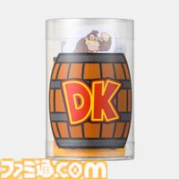 『ドンキーコング』タルを背負えるショルダーバッグが発売。ドンキーやディディーになりきれるフリースなど新作グッズが多数登場