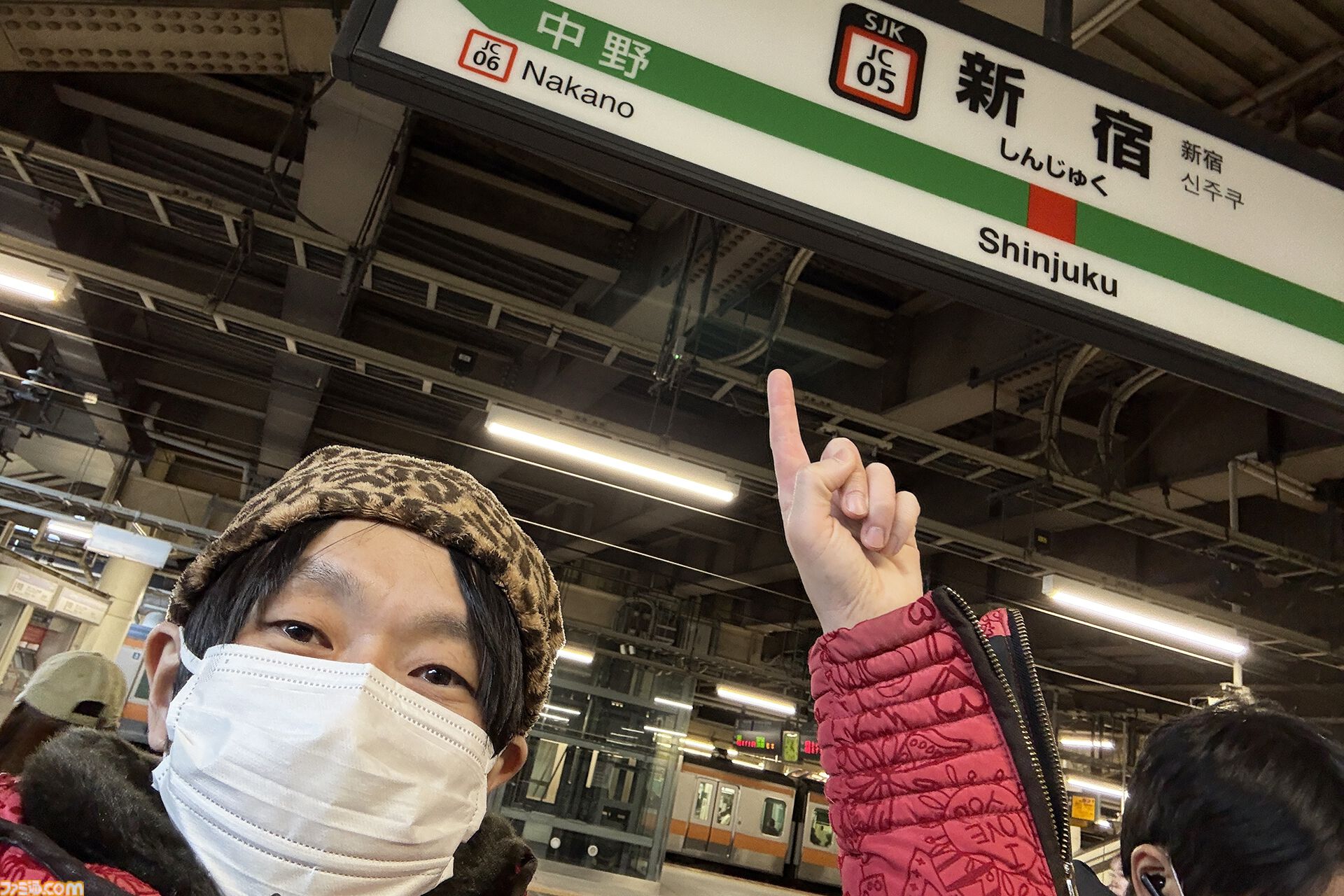 『運任せの召喚士』電車の駅ですごろくをすると楽しい。プレイ結果をさいころ代わりに東京・平井や遠くに行くし名物グルメも食べる。