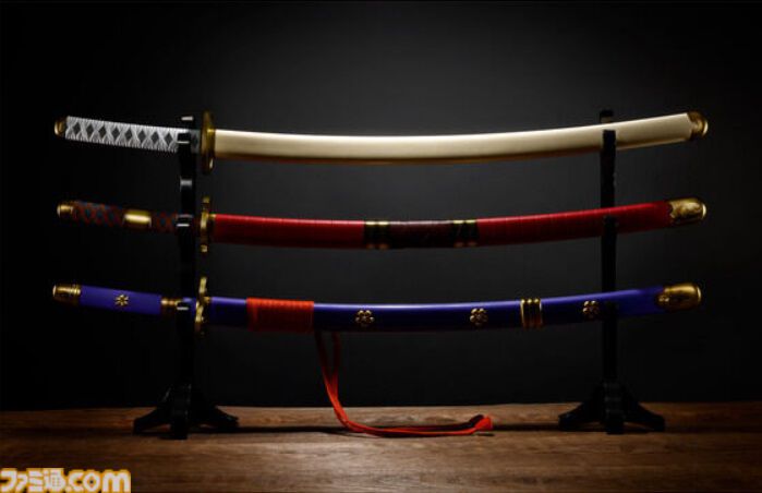 ワンピース』ゾロの愛刀をリアルに再現。和道一文字は口に咥えられる