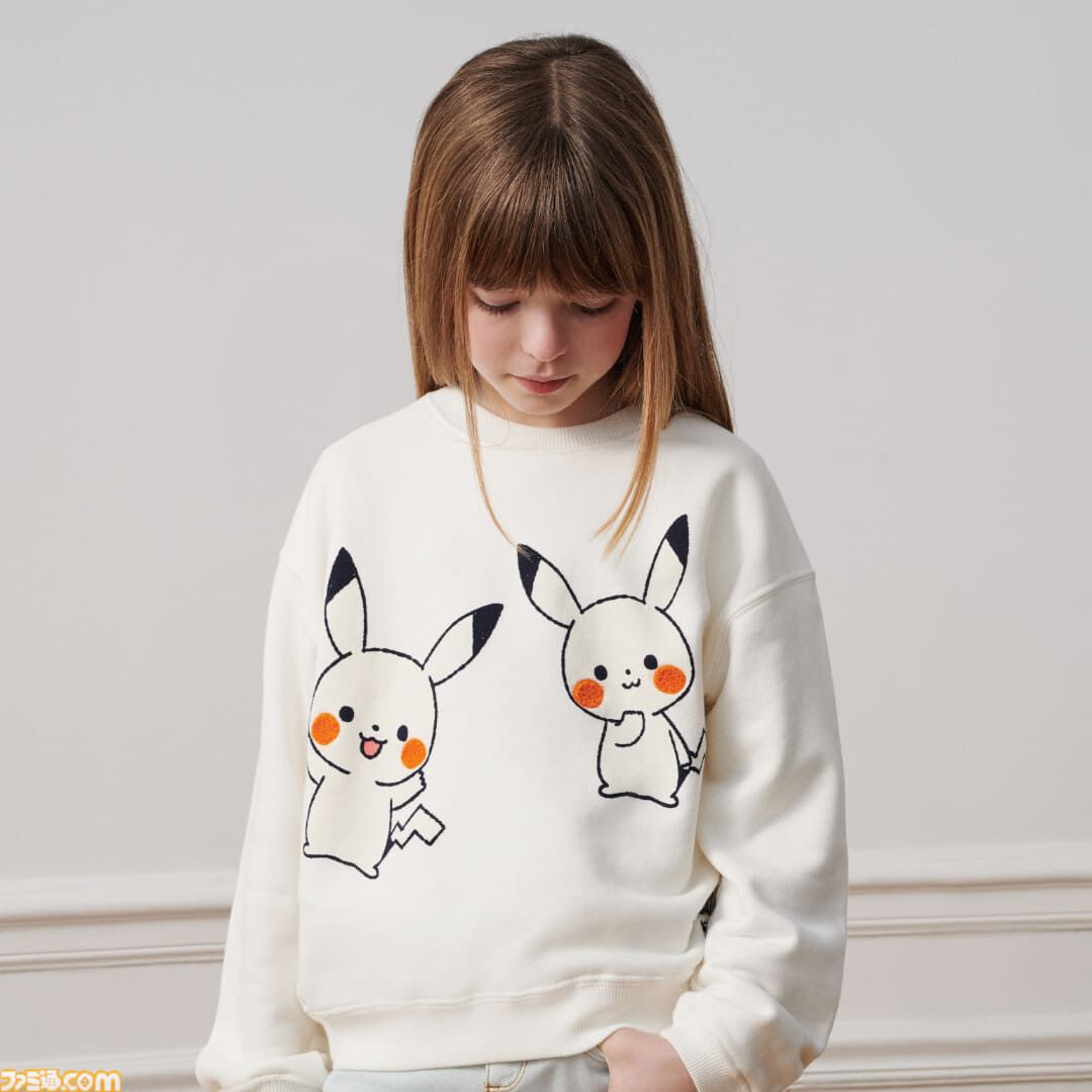 ポケモン』ピカチュウがひょっこり顔を出すジャケットがかわいい