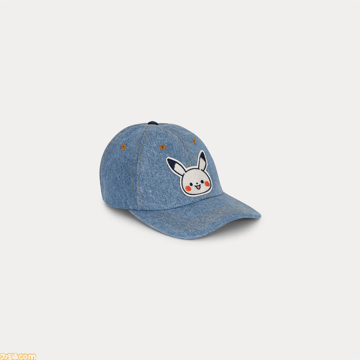 ポケモン』ピカチュウがひょっこり顔を出すジャケットがかわいい