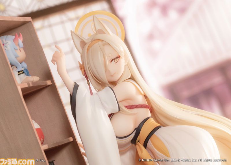 ブルアカ』カホのメモリアルロビーシーンを再現した1/7スケール
