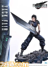 『FF7リバース』ザックスの高級フィギュア（26万4000円）予約開始。あわせて『FF7』のローポリ姿（3300円）もフィギュアに