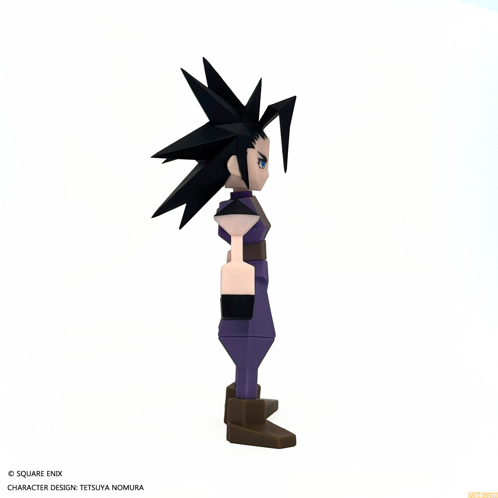 『FF7リバース』ザックスの高級フィギュア（26万4000円）予約開始。あわせて『FF7』のローポリ姿（3300円）もフィギュアに