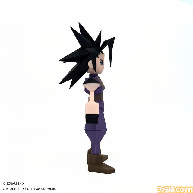 『FF7リバース』ザックスの高級フィギュア（26万4000円）予約開始。あわせて『FF7』のローポリ姿（3300円）もフィギュアに